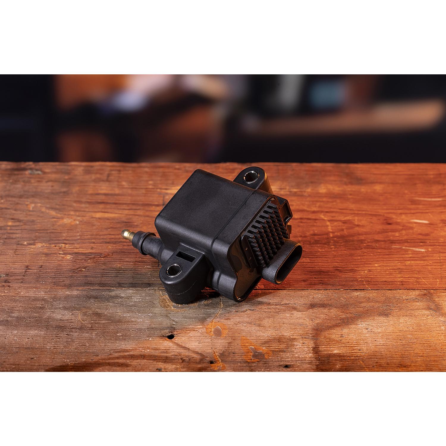Quicksilver 8M0077471 ignition coil for Mercury Mariner OptiMax DFI EFI 2-stroke outboards on table