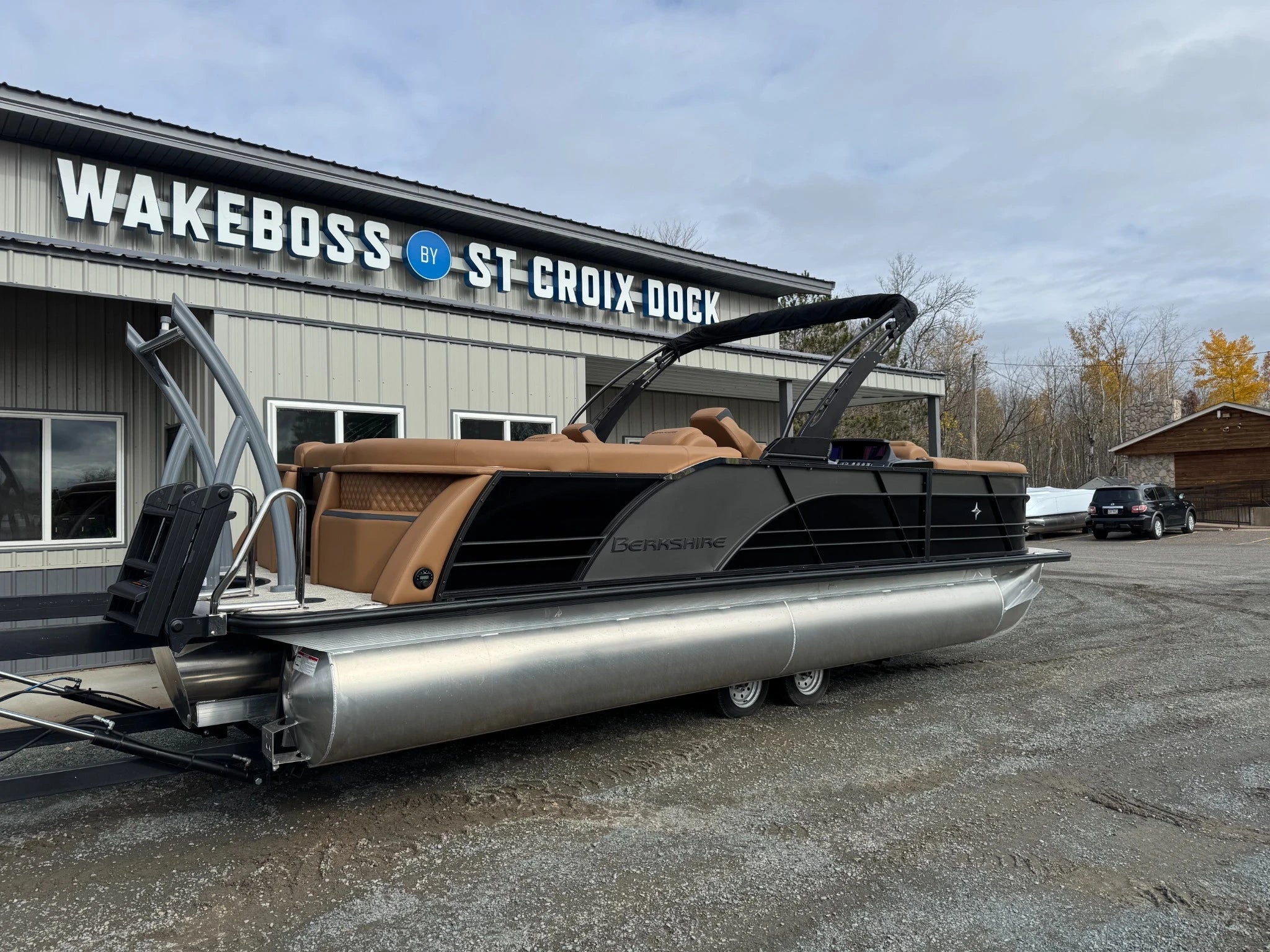 Berkshire 23RFX STS Rear angle