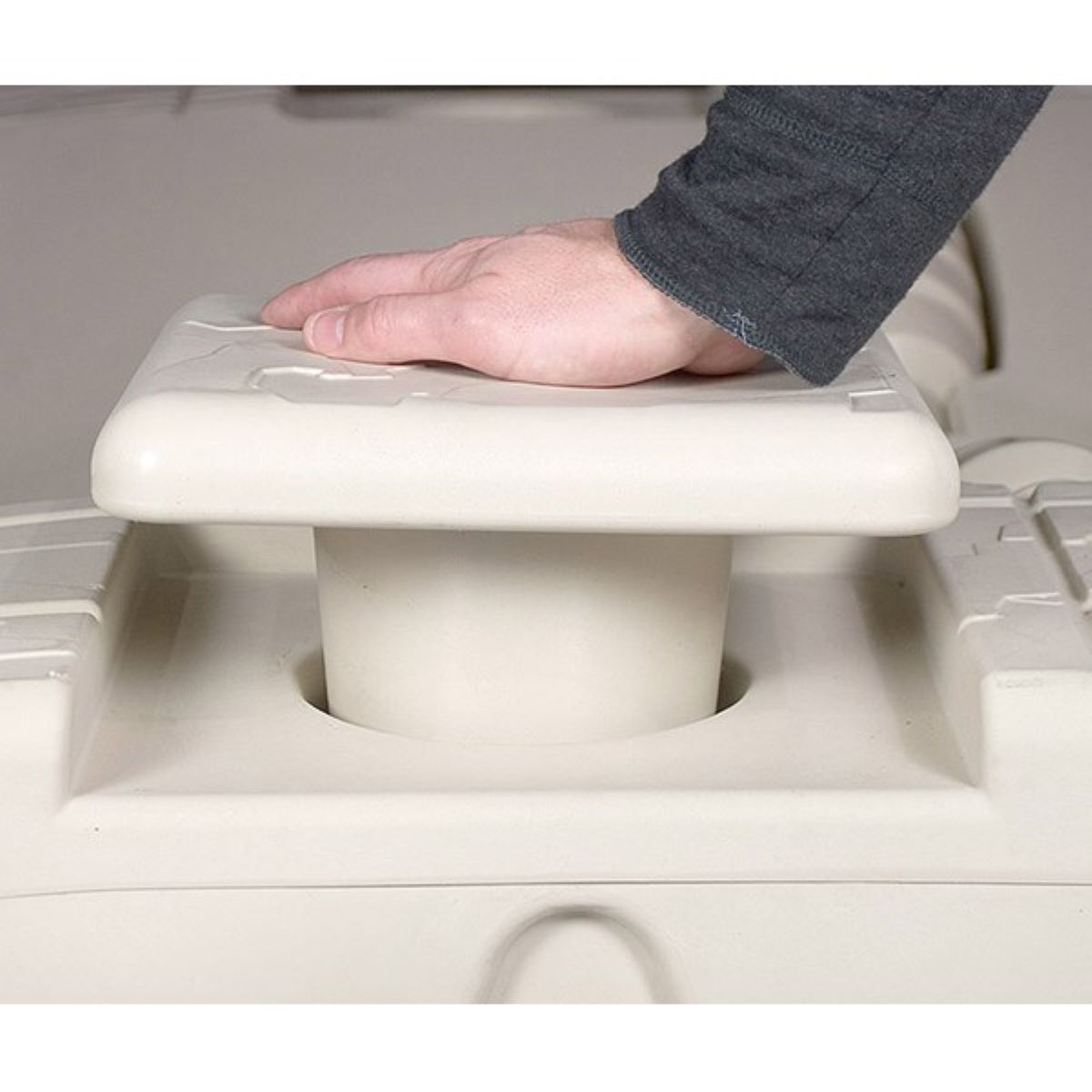 Hewitt SNAP-IN CAP FOR SLX PORT (2)