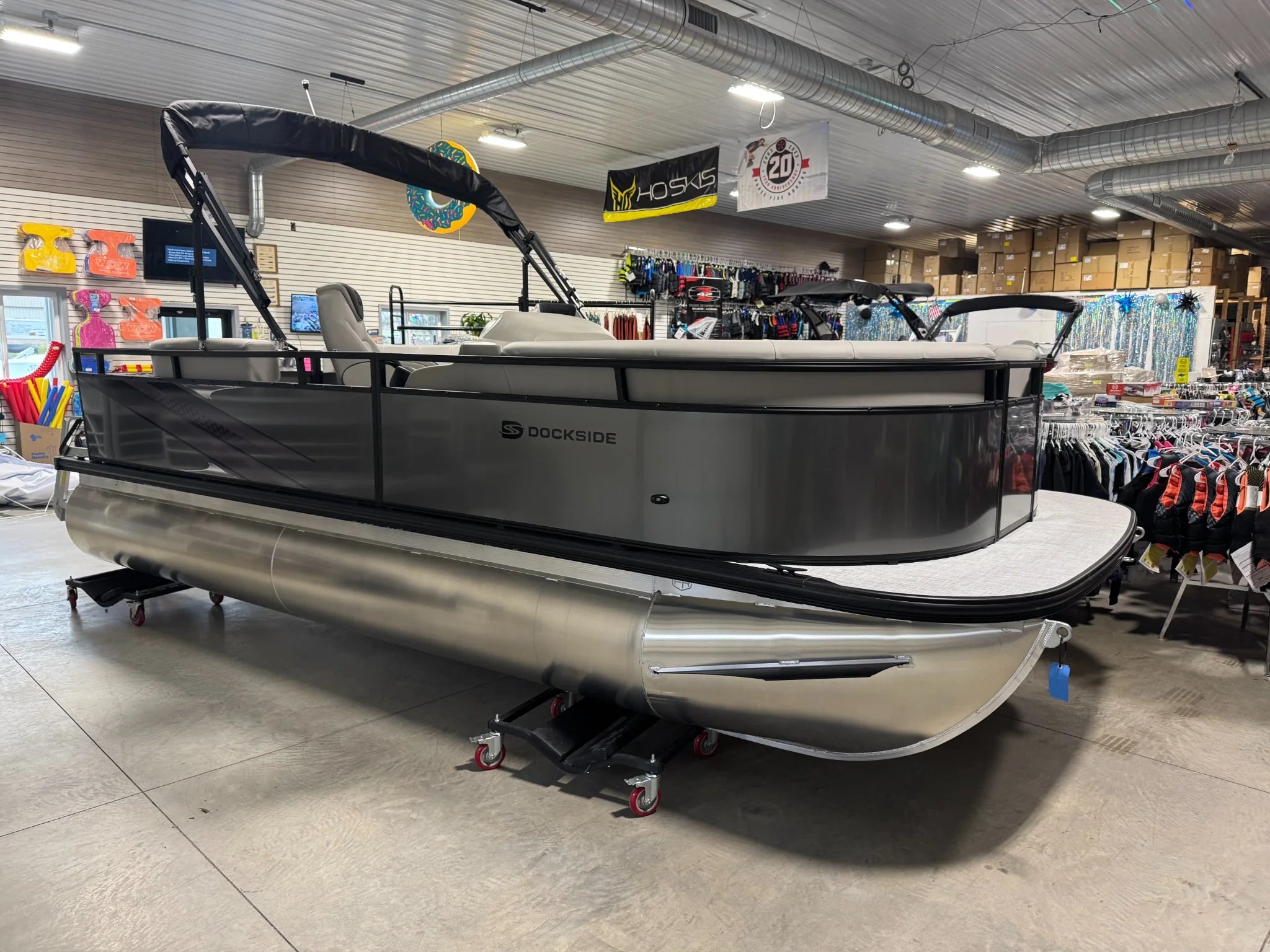 Dockside 20DQ Front Angle Exterior