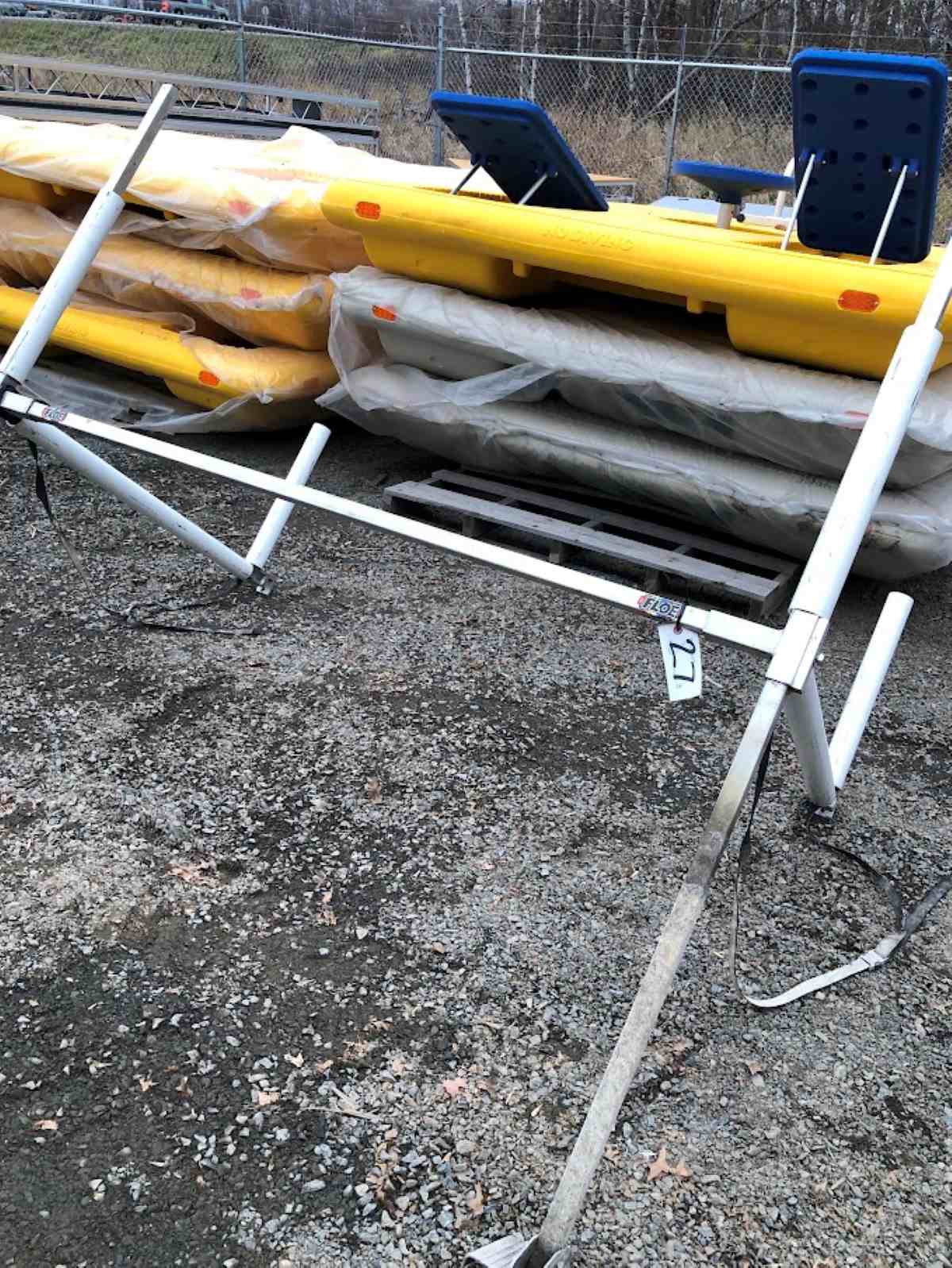 510-41500-00 roll in canoe/kayak rack
