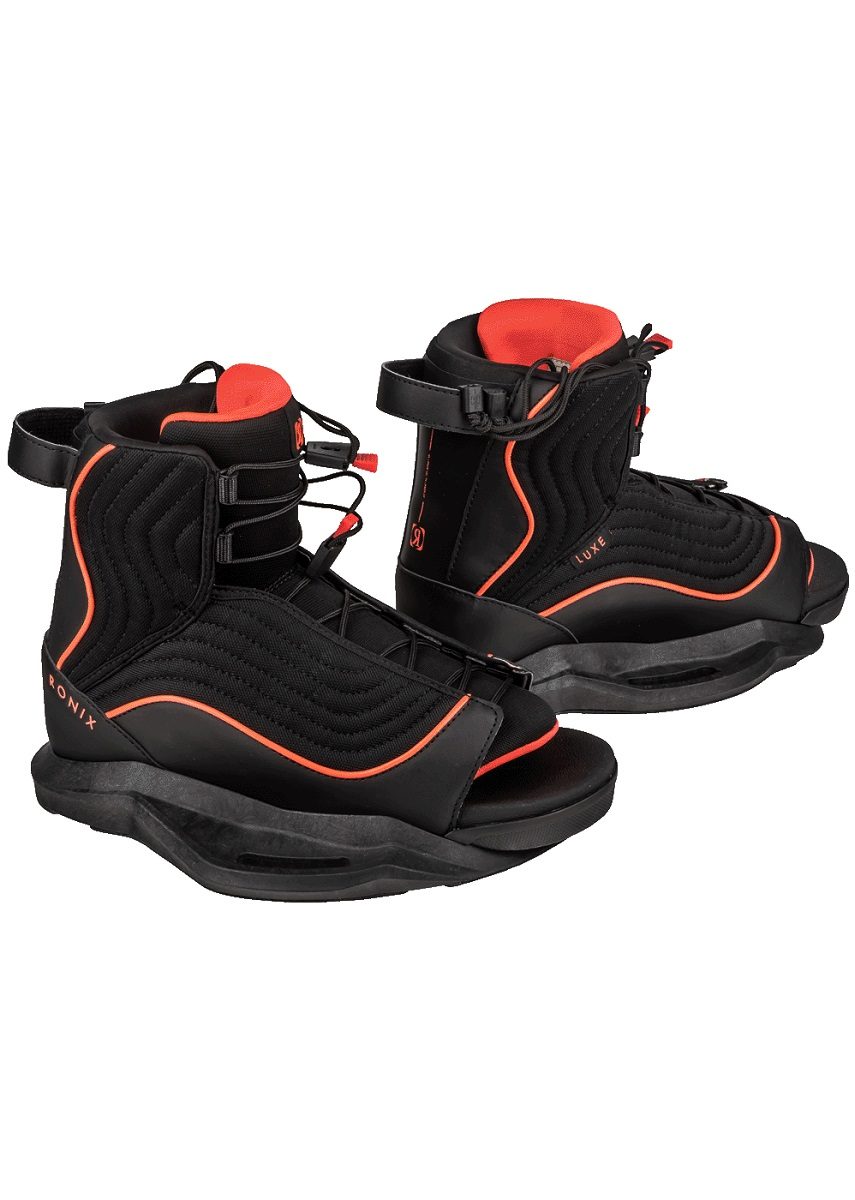 Ronix Krush 125 Girls Wakeboard w/ Luxe Boots