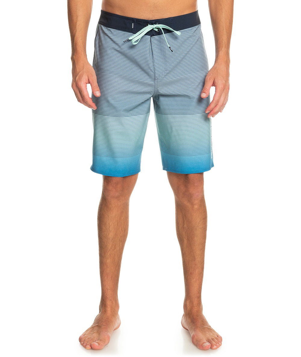 Quiksilver: Surfsilk Massive 20" Boardshorts