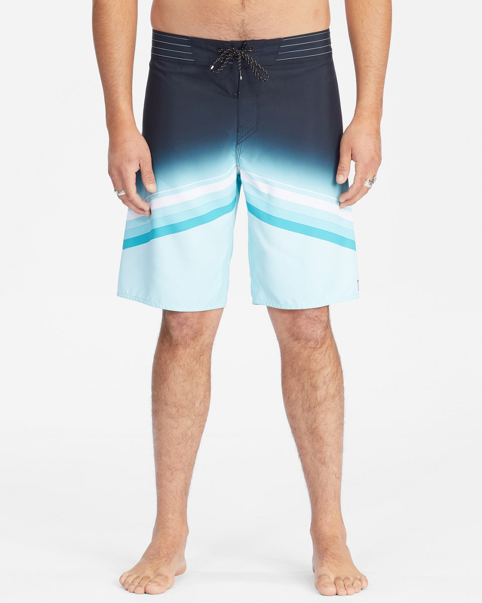 Undertow Mens Boardshorts : Aqua