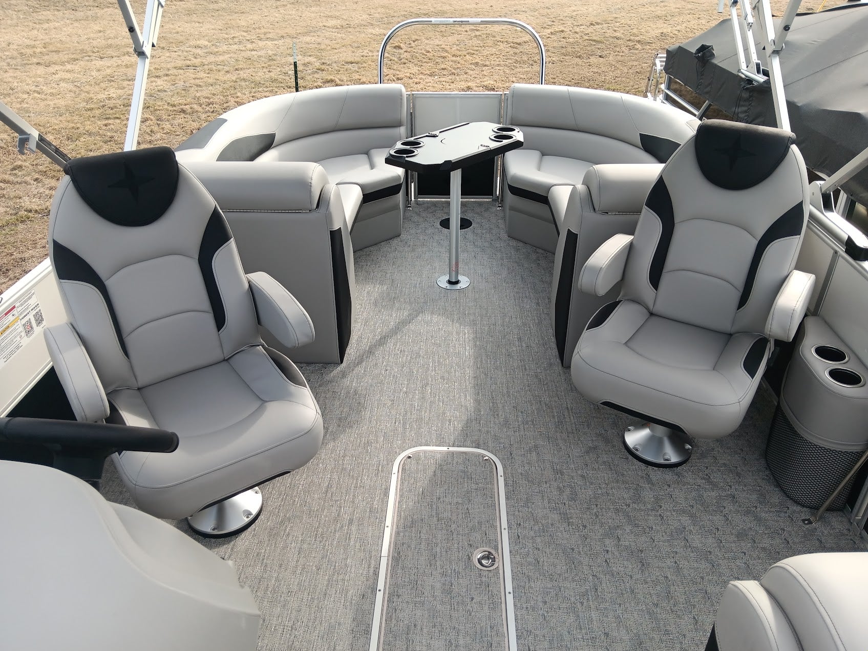 小舟 2025 Berkshire 22 RFX LE 2.75 Tritoon | Suzuki 115HP | BK56338
