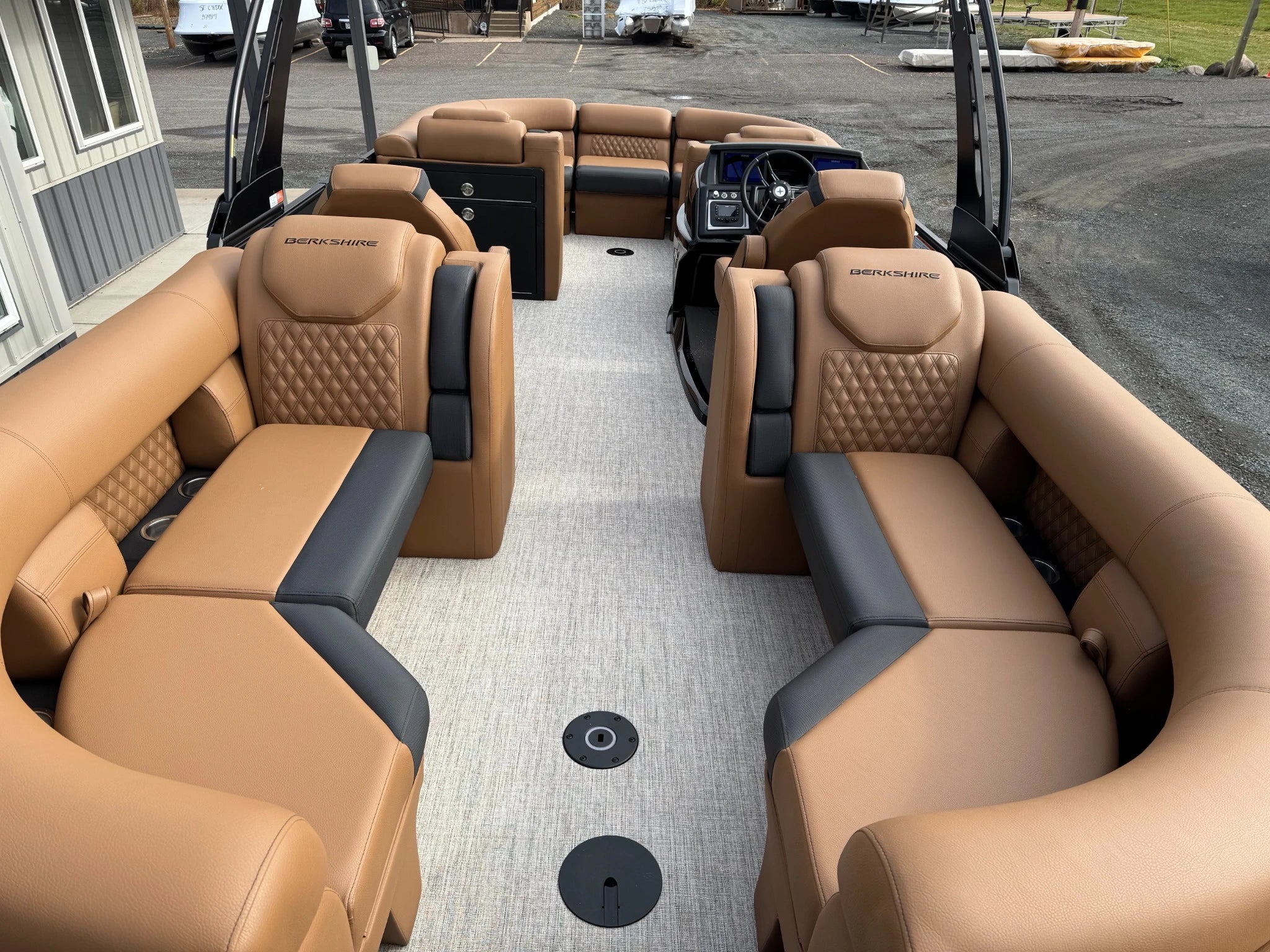 Berkshire 23RFX STS Bow