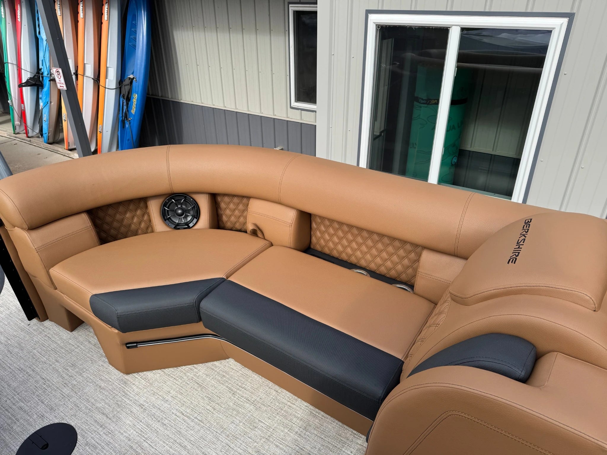 Berkshire 23RFX STS Corner Seats