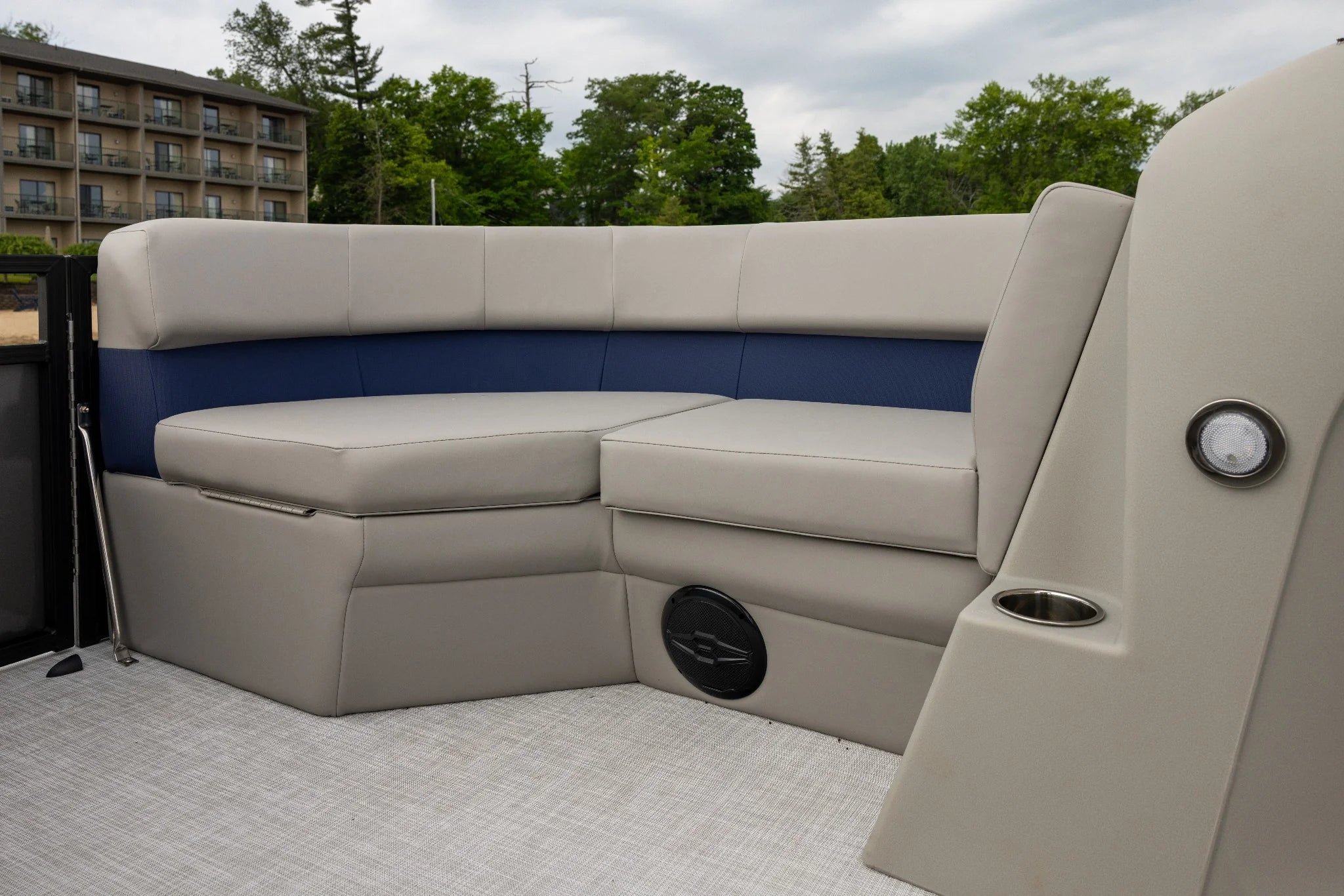 Dockside 20DF Interior Front Corner