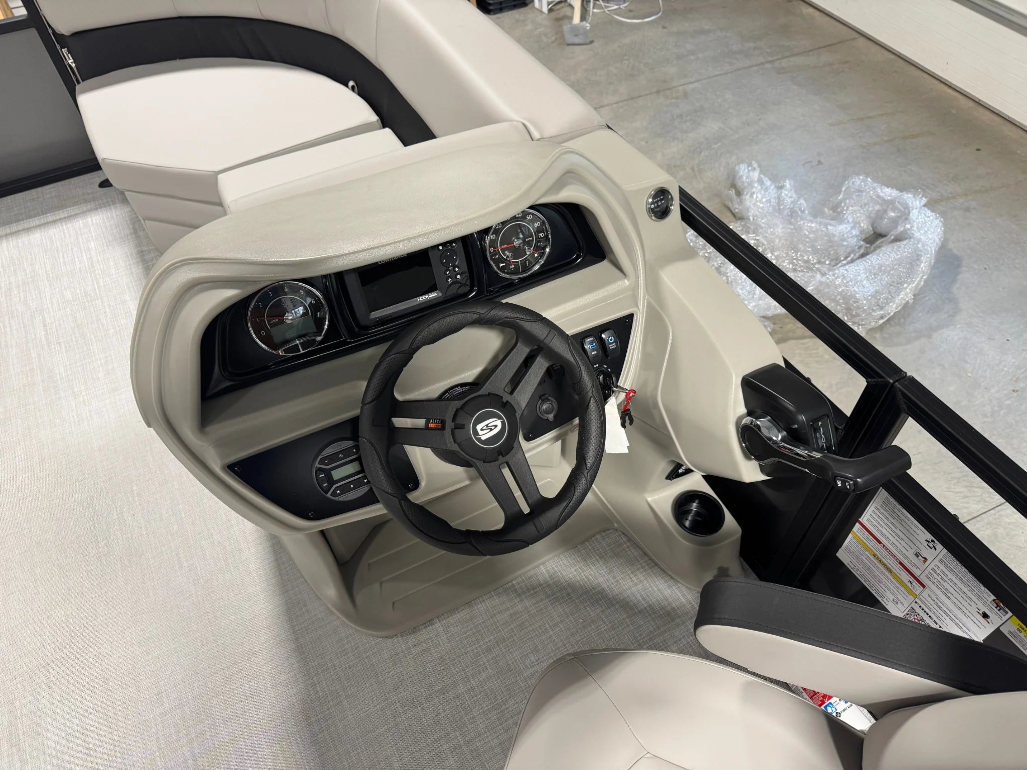 Dockside 20DQ Console