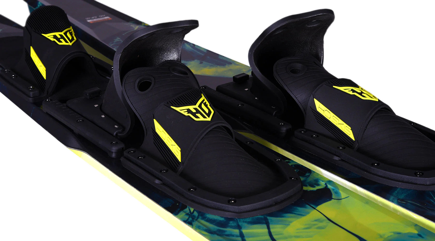 HO Sports 67 Freeride Combo waterskis with adjustable Horseshoe bindings, Clean Edge Technology, traditional edge stability, and Freeride flex frame Bindings