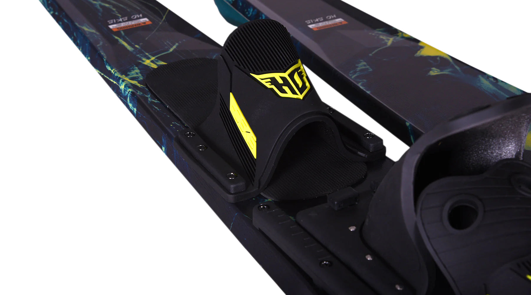 HO Sports 67 Freeride Combo waterskis with adjustable Horseshoe bindings, Clean Edge Technology, traditional edge stability, and Freeride flex frame RTP