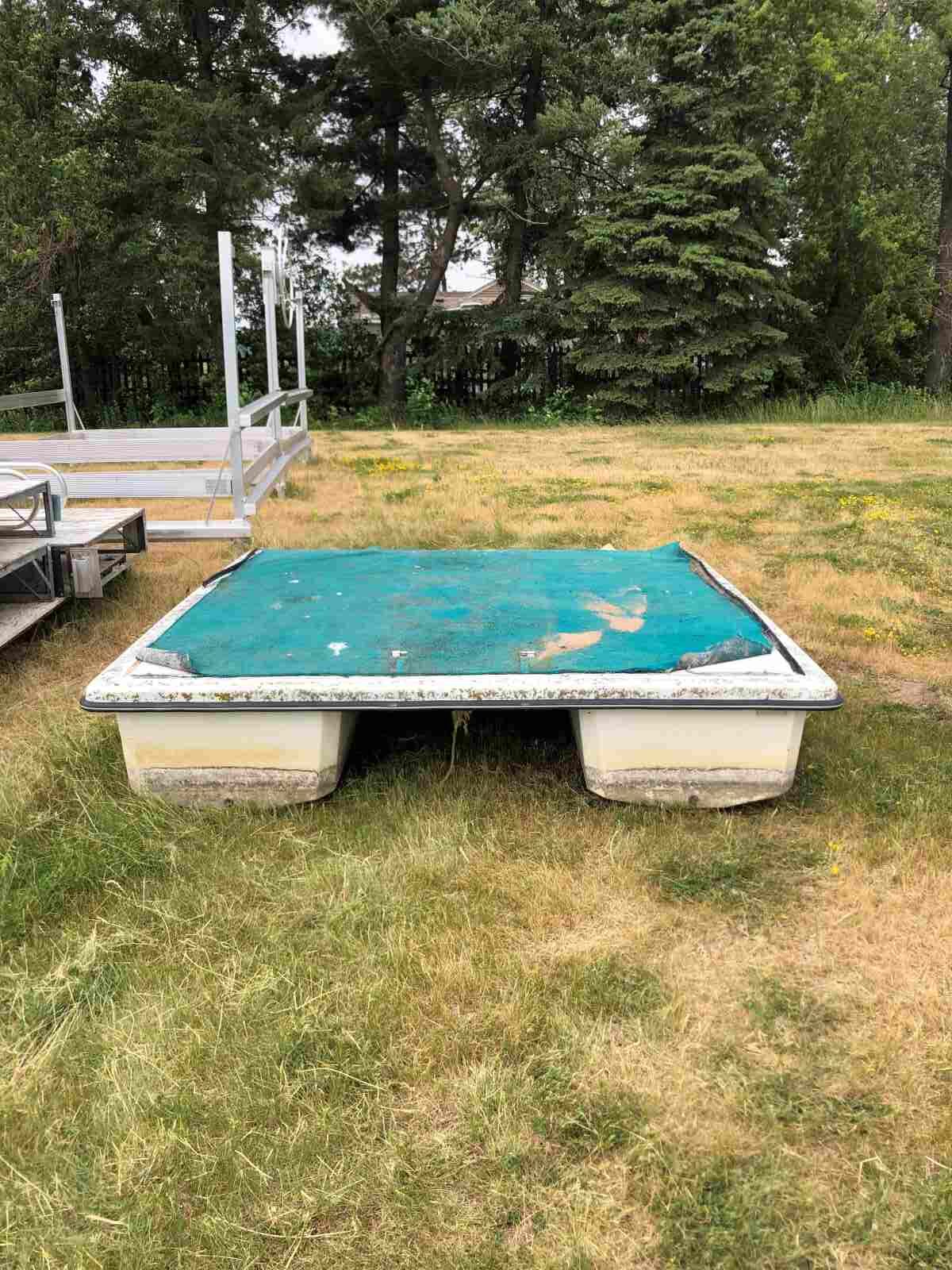 Used Swim Raft Swim Up Raft - USED