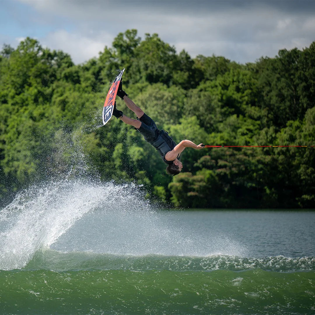 Hyperlite Motive Wakeboard beginner board with Biolite 3 Core, continuous rocker, full beveled edge, molded-in fins, and Disorder fins action