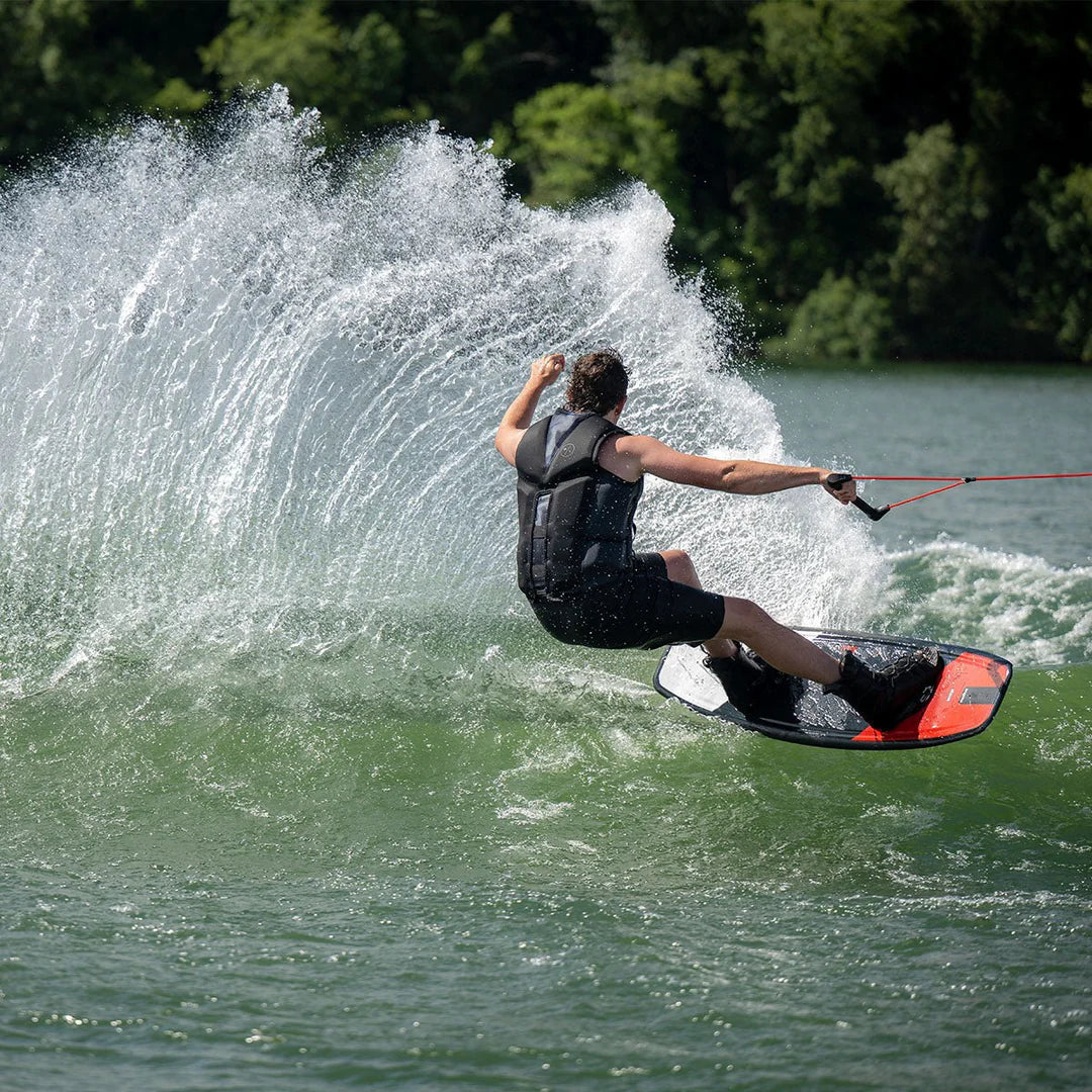 Hyperlite Motive Wakeboard beginner board with Biolite 3 Core, continuous rocker, full beveled edge, molded-in fins, and Disorder fins wake