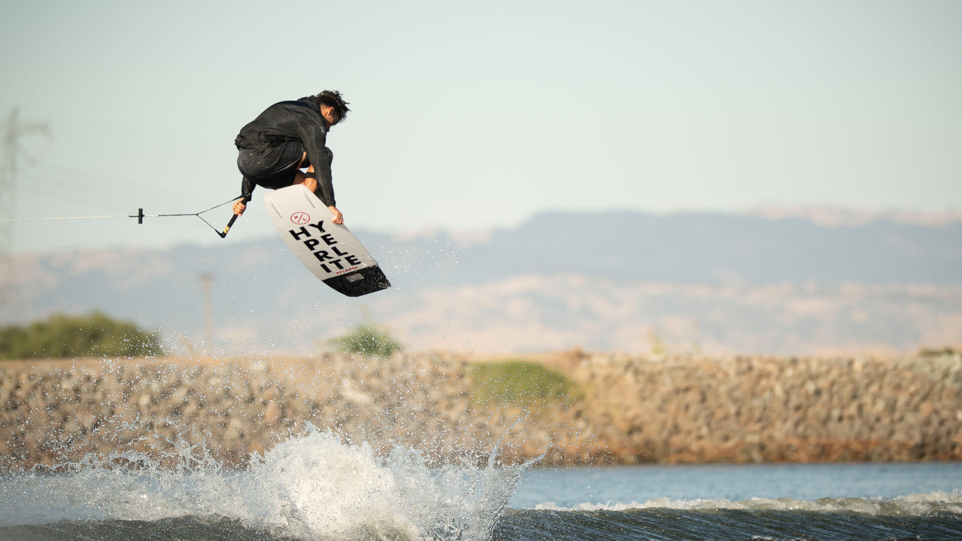 Hyperlite Relapse Wakeboard w/ Team OT